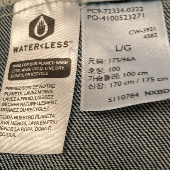 Levi's jean jacket unisex size Large - Picture 7 of 9